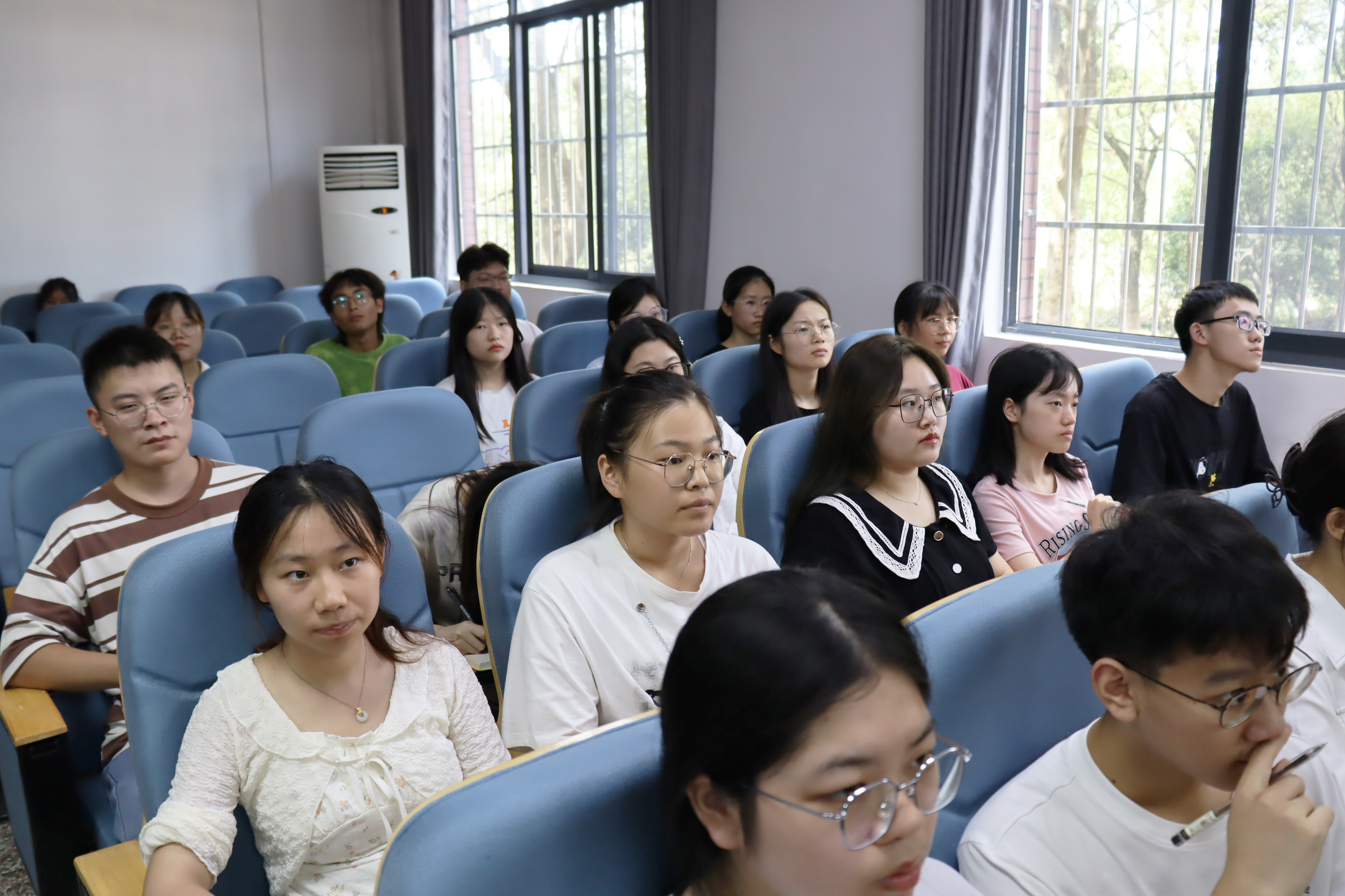 818594bd4a1246bb874b3be5cdae4a88.jpg 818594bd4a1246bb874b3be5cdae4a88.jpg